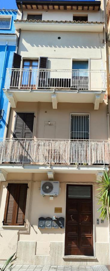 Da Paolo E Laura - In Centro A San Benedetto Leilighet San Benedetto del Tronto Eksteriør bilde